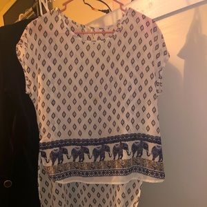 Womens • Light Weight • High-Low Shirt • Elephant pattern